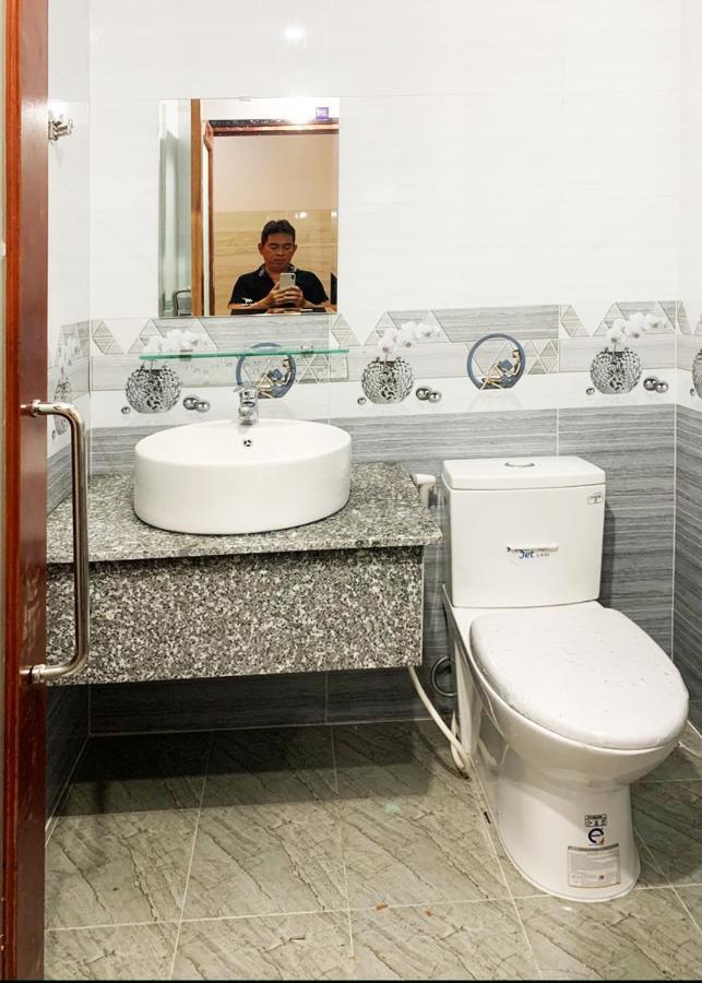 Ngoc Kha Tu 1 Hotel Лонгсюен Экстерьер фото